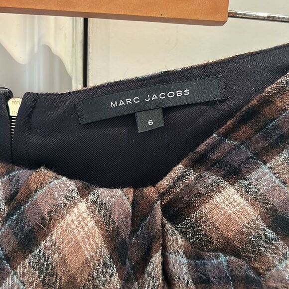 SSENSE Marc Jacobs plaid skirt with raw hem sz 6 - Picture 5 of 10